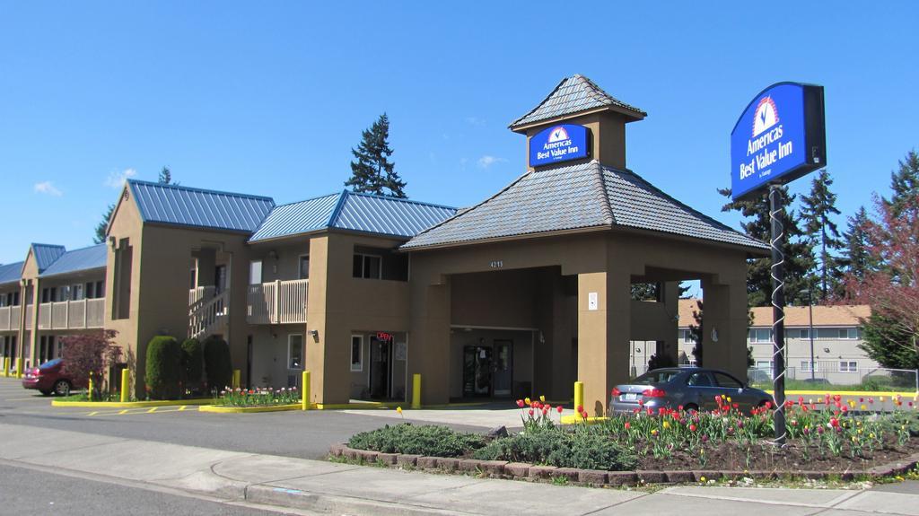 Americas Best Value Inn - Lakewood/Tacoma Exterior photo